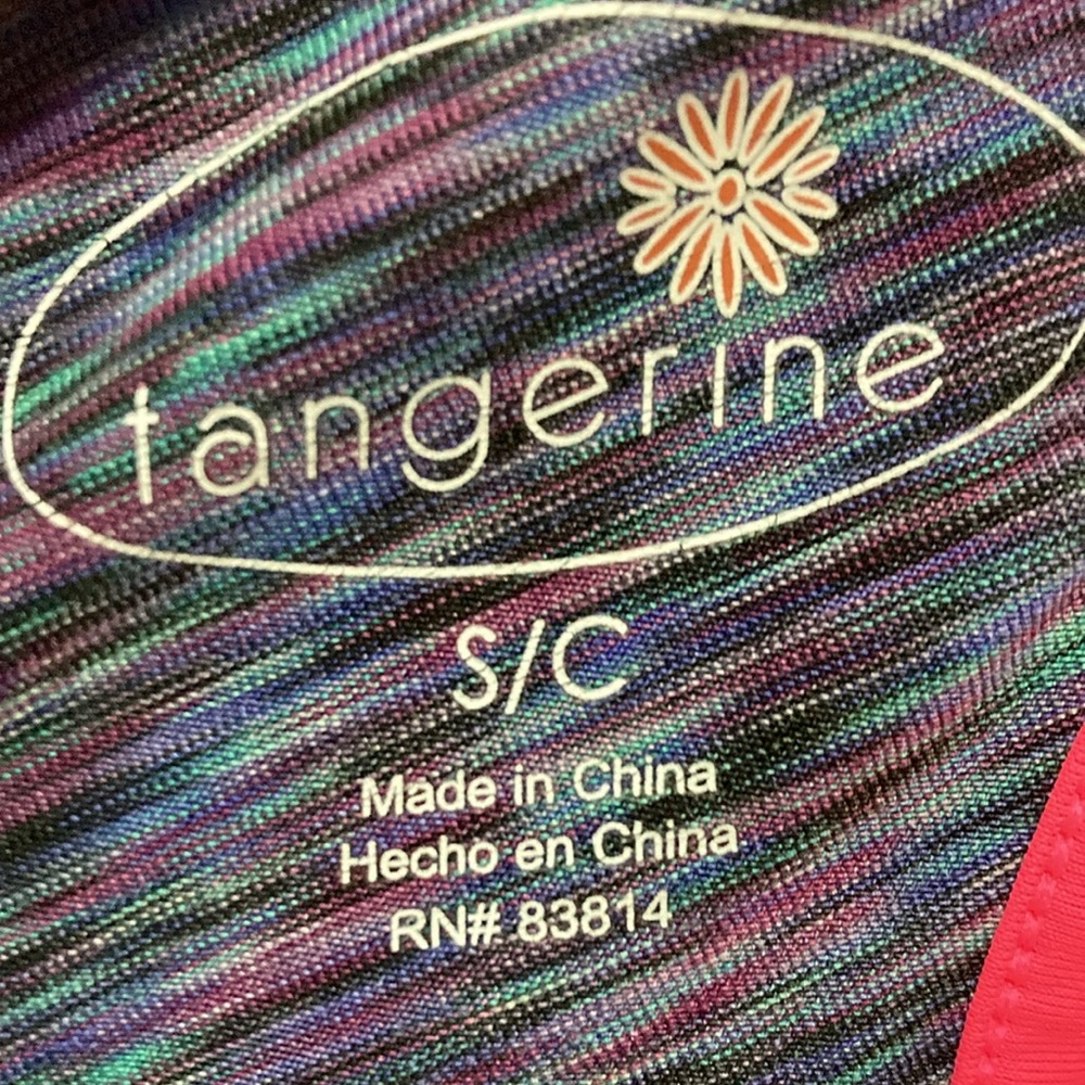 Workout set by Tangerine. Size Small - Picture 5 of 14